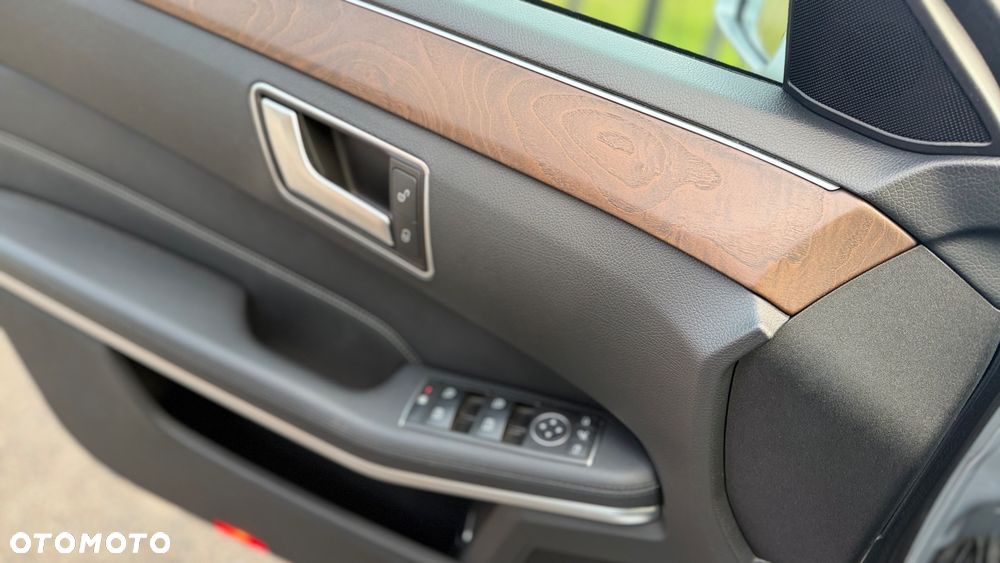 Mercedes-Benz Klasa E 220 BlueTEC 9G-TRONIC Avantgarde - 11
