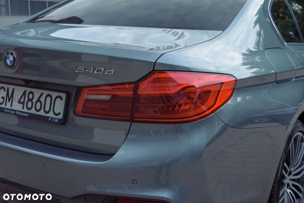 BMW Seria 5 540d xDrive - 7