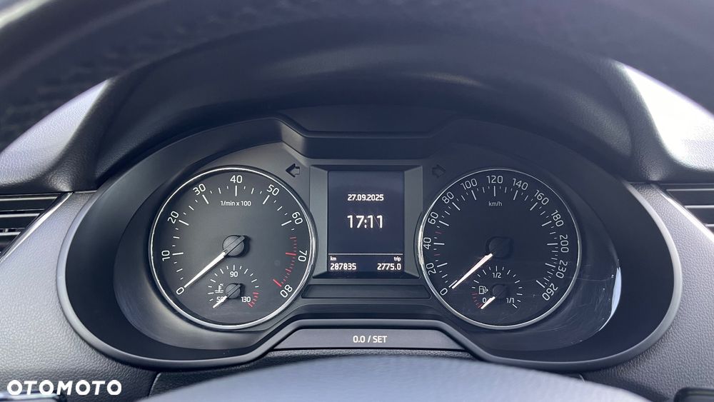 Skoda Octavia 1.4 TSI Ambition - 8