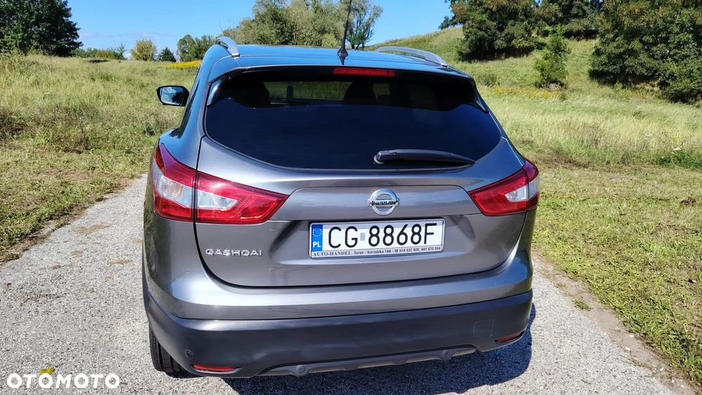 Nissan Qashqai 1.6 dCi TEKNA+ - 4