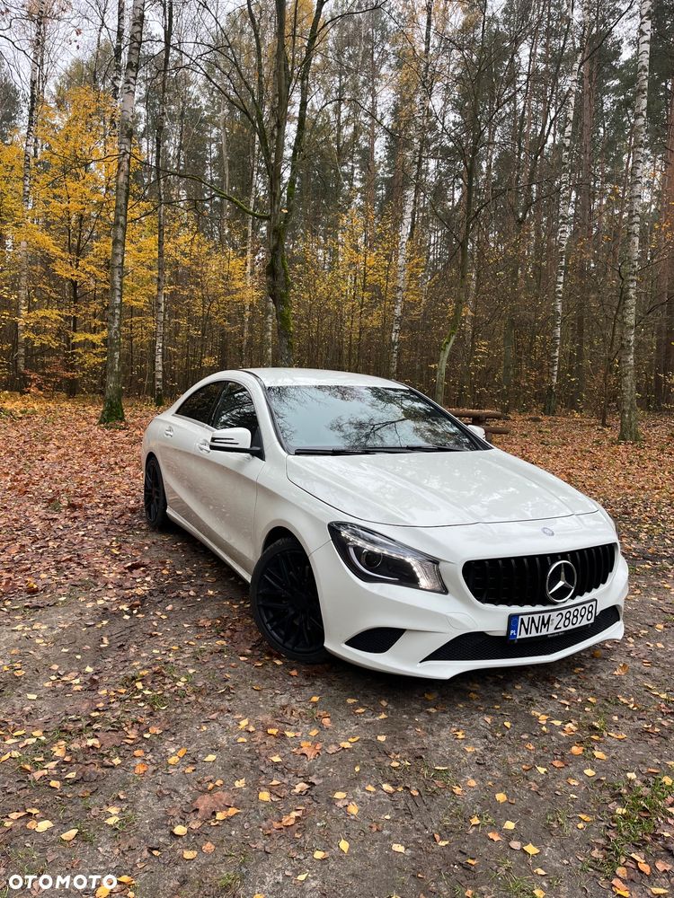 Mercedes-Benz CLA 250 4Matic 7G-DCT - 2