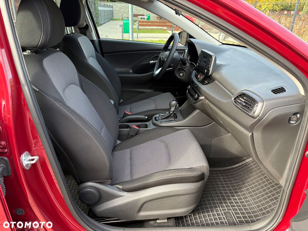 Hyundai i30 1.0 T-GDI Classic + DCT - 22