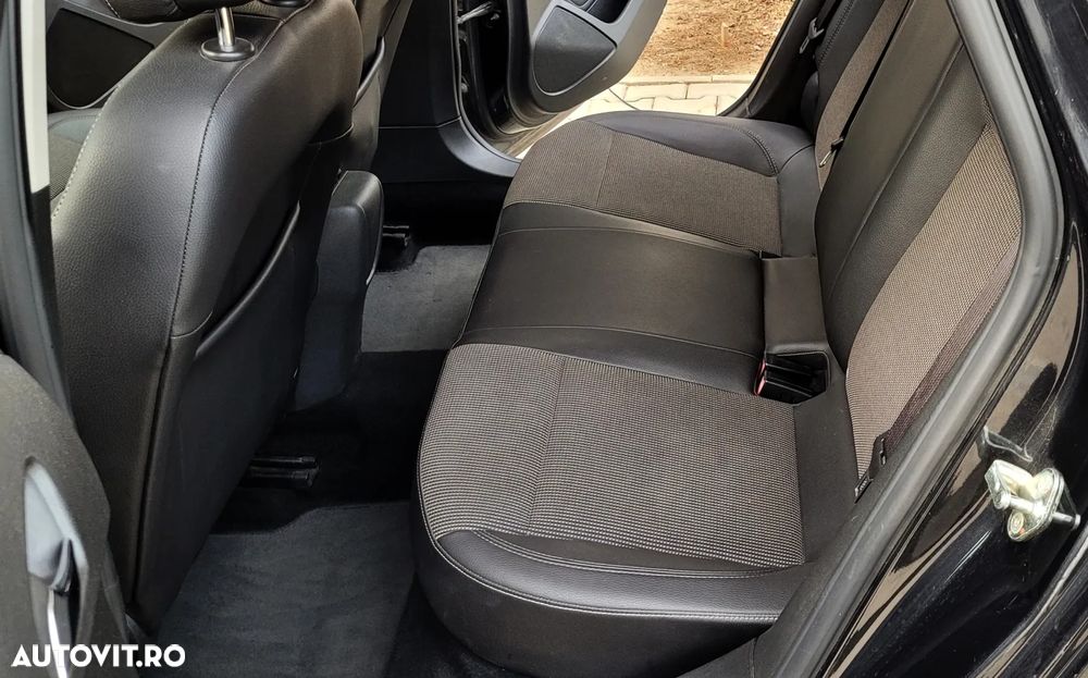 Opel Astra 1.4 Turbo ECOTEC Cosmo - 13