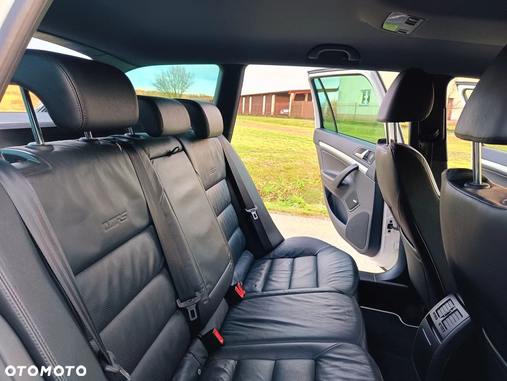 Skoda Octavia 2.0 TDI CR DPF RS - 35