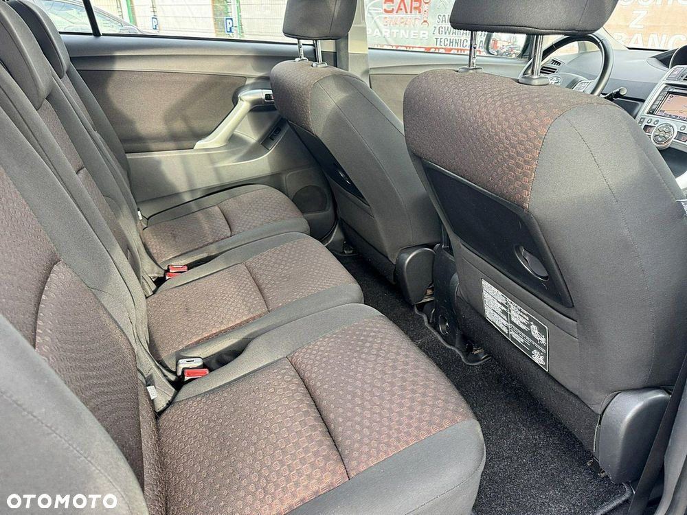 Toyota Verso - 11