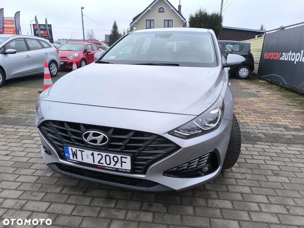 Hyundai i30 1.5 DPI Classic + - 30