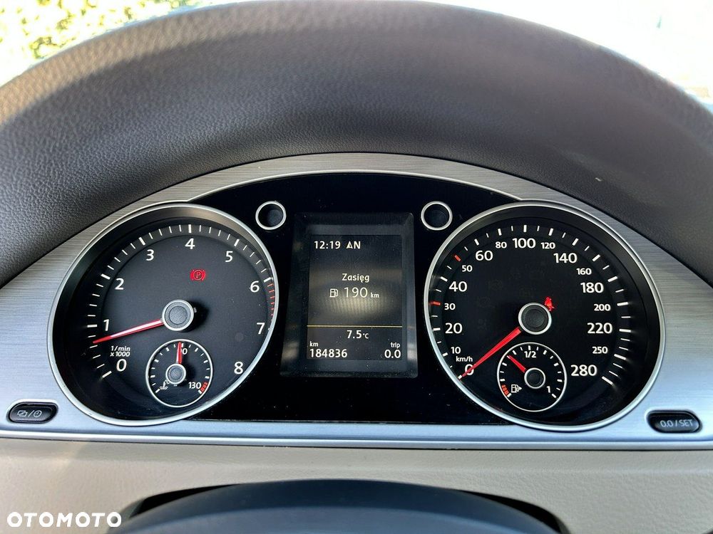 Volkswagen Passat CC - 18