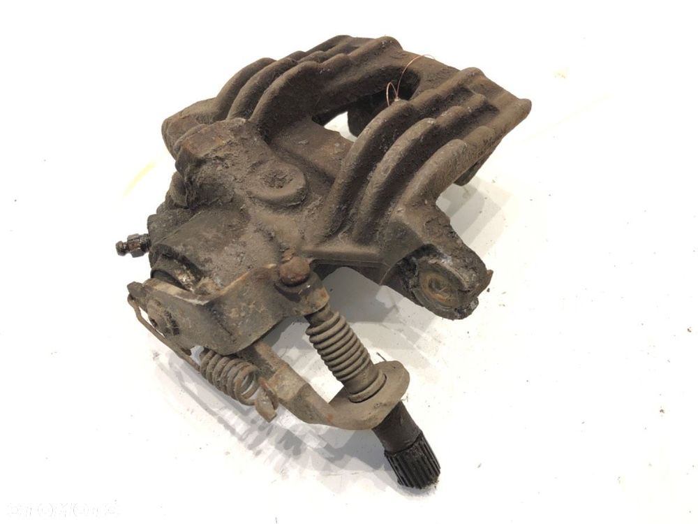 ZACISK PRAWY TYŁ  OPEL ZAFIRA A nadwozie wielkoprzestrzenne (MPV) (T98) 1999 - 2005 1.8 16V (F75) - 2