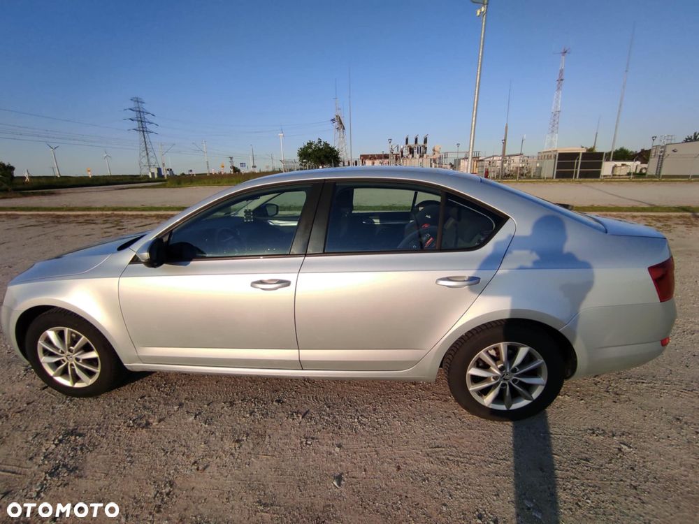 Skoda Octavia 1.6 TDI Edition - 8