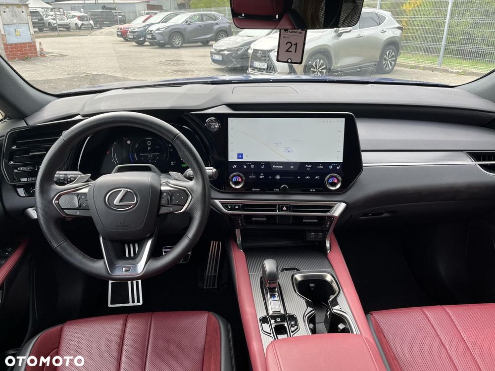 Lexus RX - 9