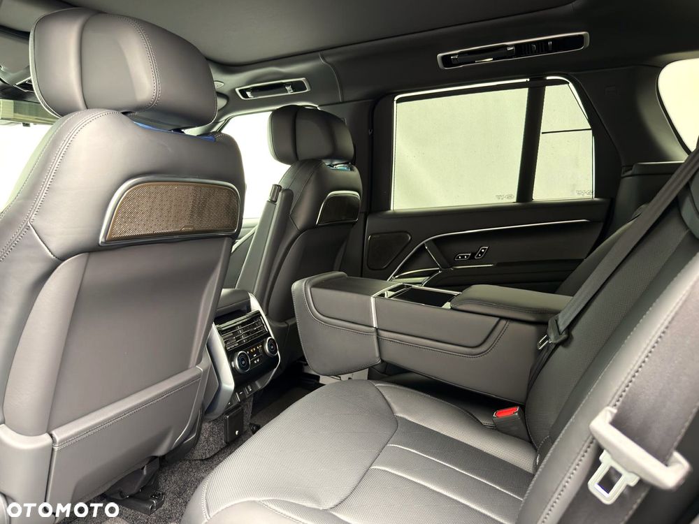 Land Rover Range Rover D350 Autobiography - 9