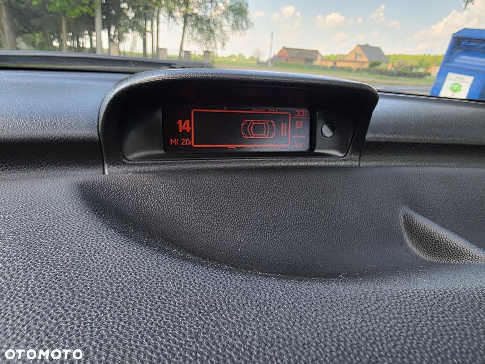 Peugeot 307 CC 140 Sport - 26