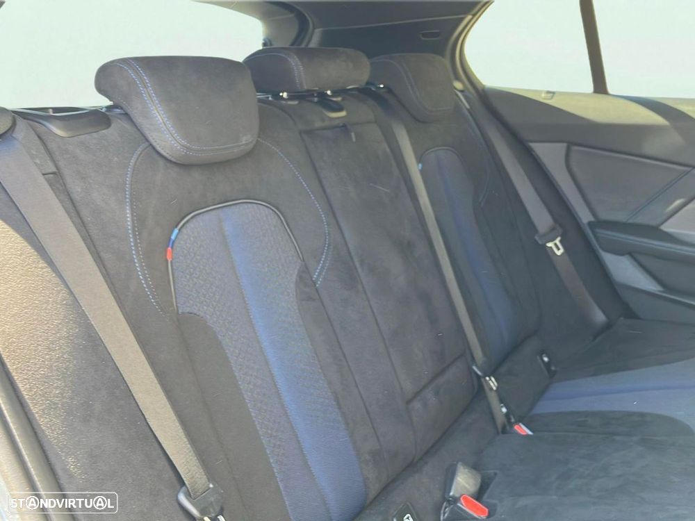 BMW 118 i Pack Desportivo M Auto - 17