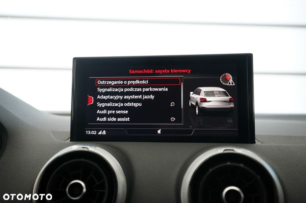 Audi Q2 - 36