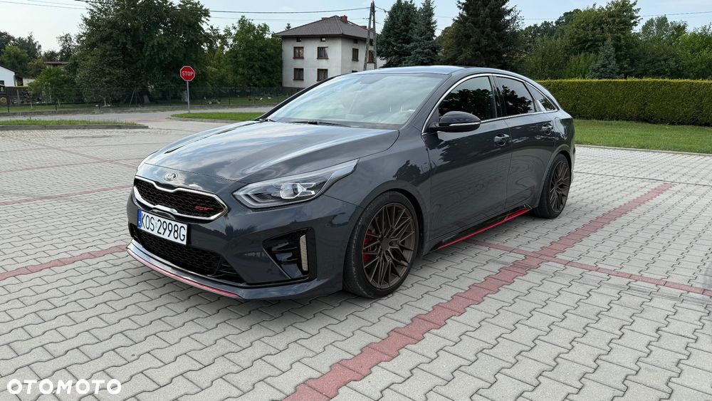 Kia ProCeed - 4