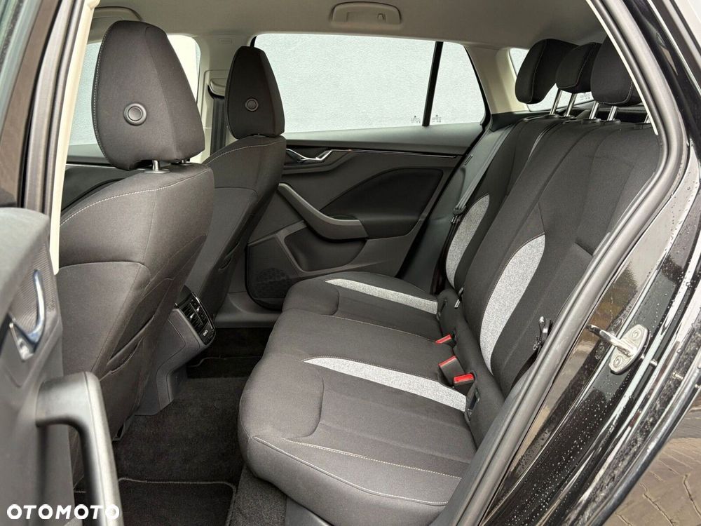Skoda Scala 1.0 TSI Selection DSG - 15