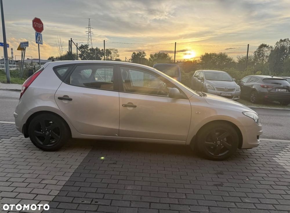 Hyundai i30 1.4 Blue Comfort - 7