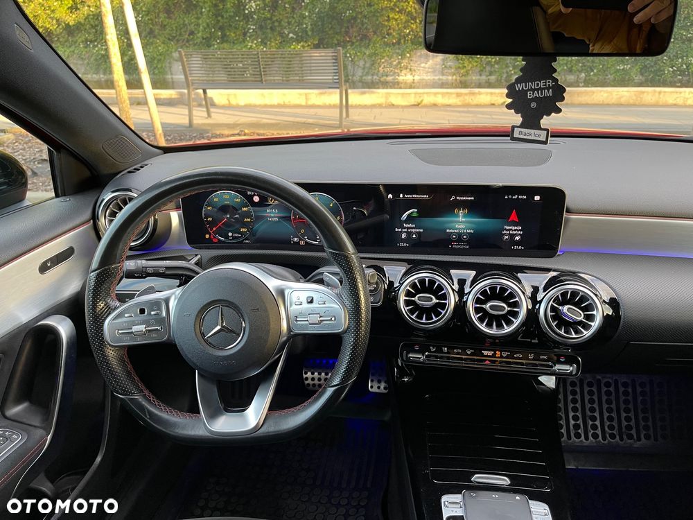 Mercedes-Benz Klasa A 220 d AMG Line 8G-DCT - 9