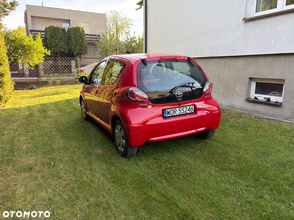 Toyota Aygo - 4
