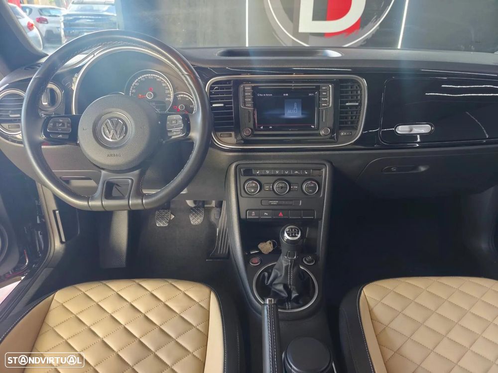 VW New Beetle Cabriolet - 11