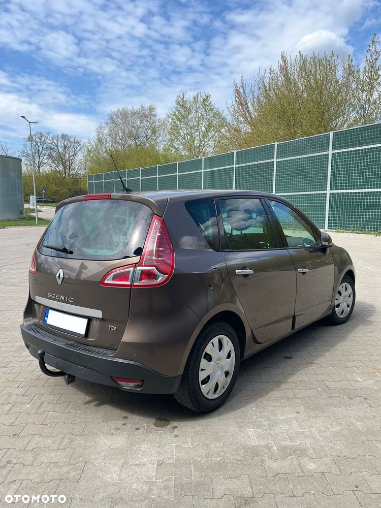 Renault Scenic TCe 130 Dynamique - 11