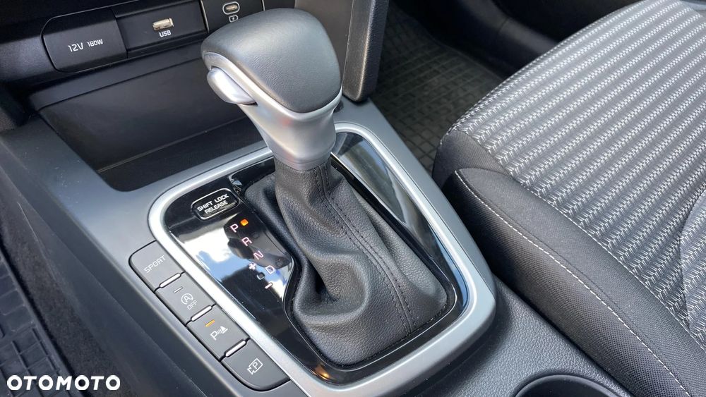 Kia Ceed 1.5 T-GDI M DCT - 9