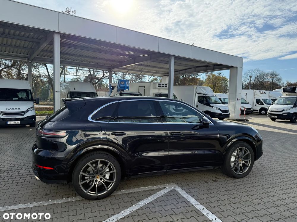 Porsche Cayenne Turbo - 9