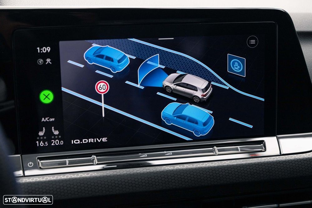 VW Golf 2.0 TSI GTI DSG - 28