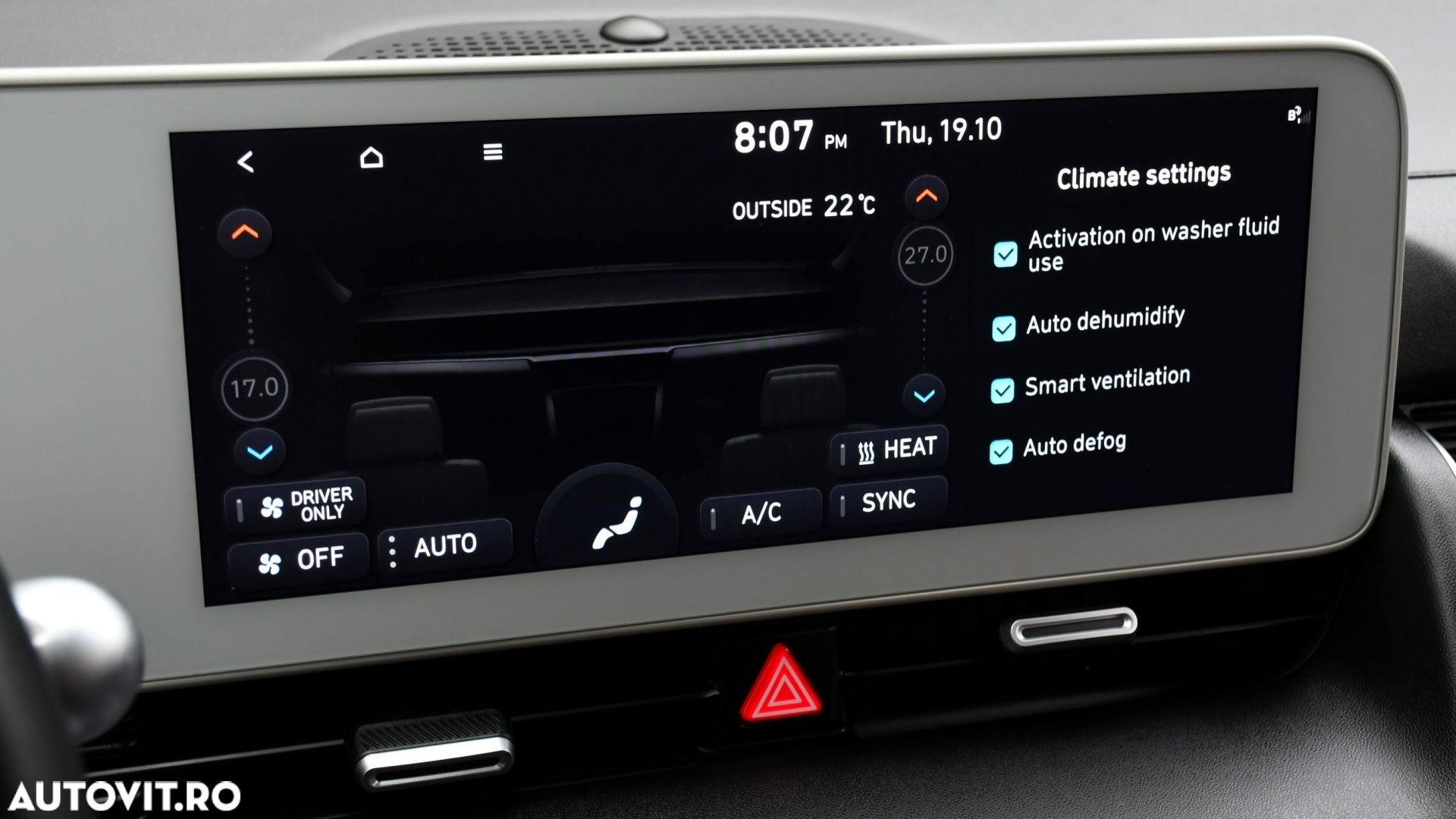 Hyundai IONIQ - 16