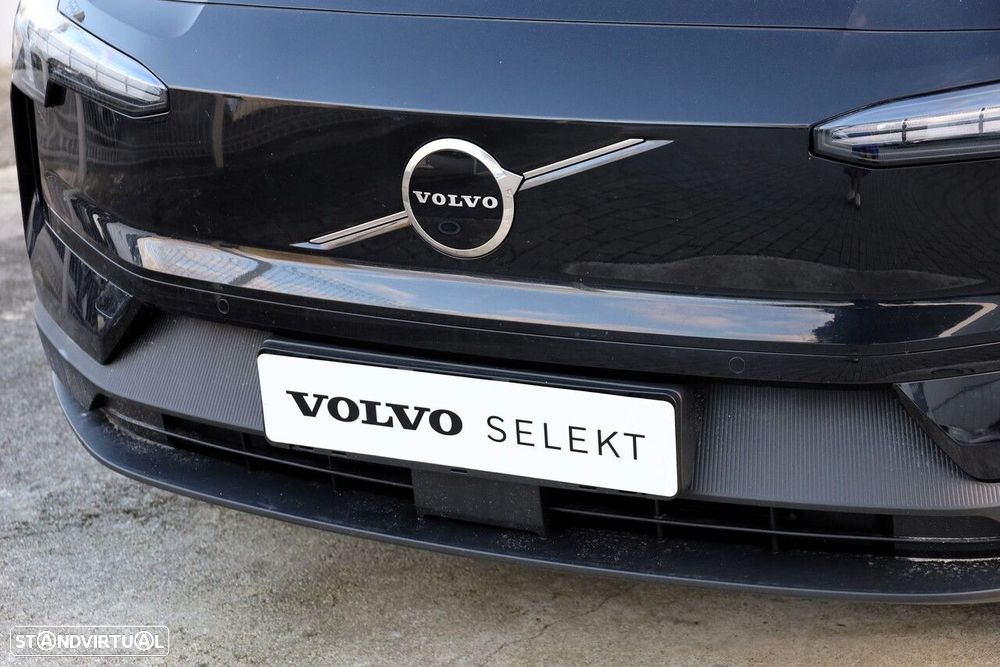 Volvo EX30 69 kWh Single Motor Extended Range Plus - 30