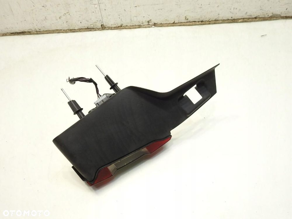 LAMPA LEWA TYŁ FORD GALAXY MK2 - 4