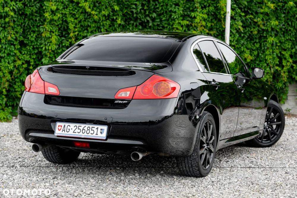 Infiniti G G37 S - 14
