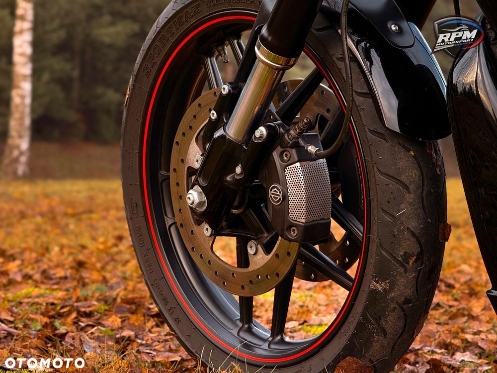 Harley-Davidson V-Rod Night Rod - 8