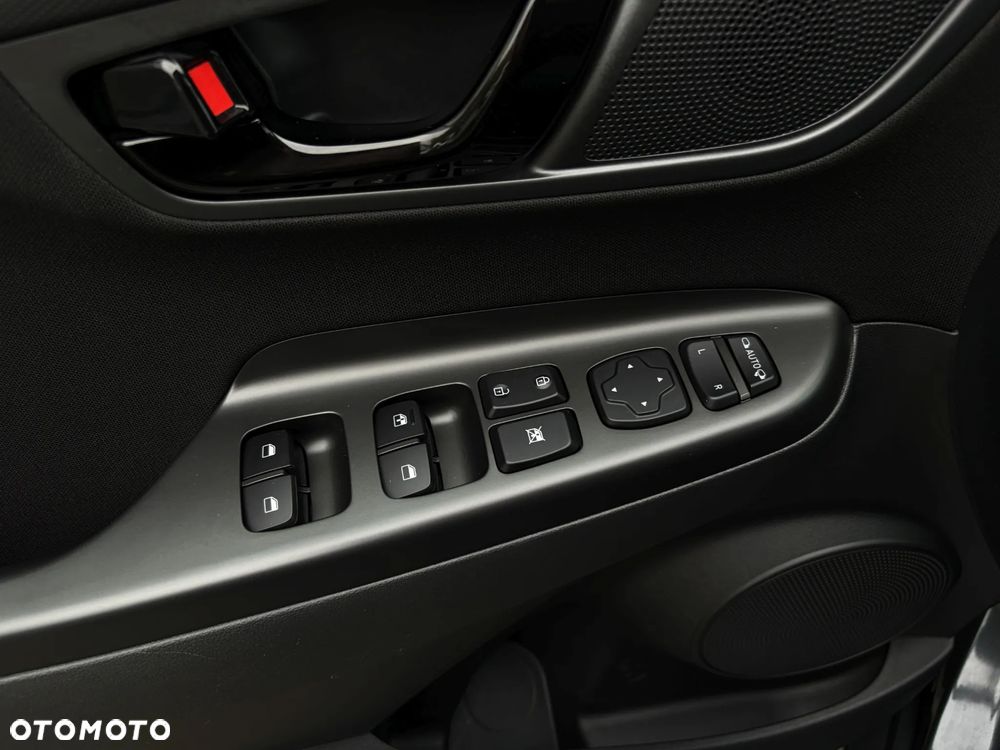 Hyundai Kona 1.6 GDI DCT Advantage - 31