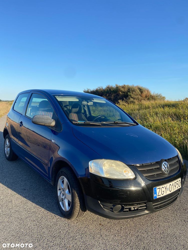 Volkswagen Fox - 2