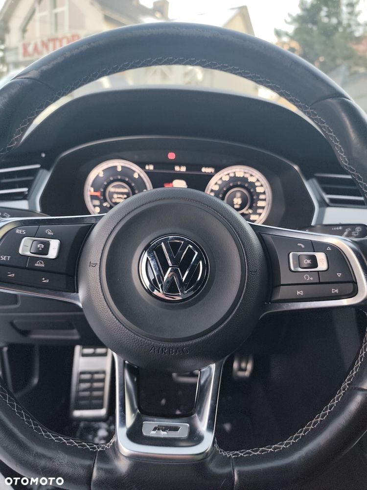 Volkswagen Passat 2.0 TDI Bi-Turbo BMT 4Mot Highline DSG - 12