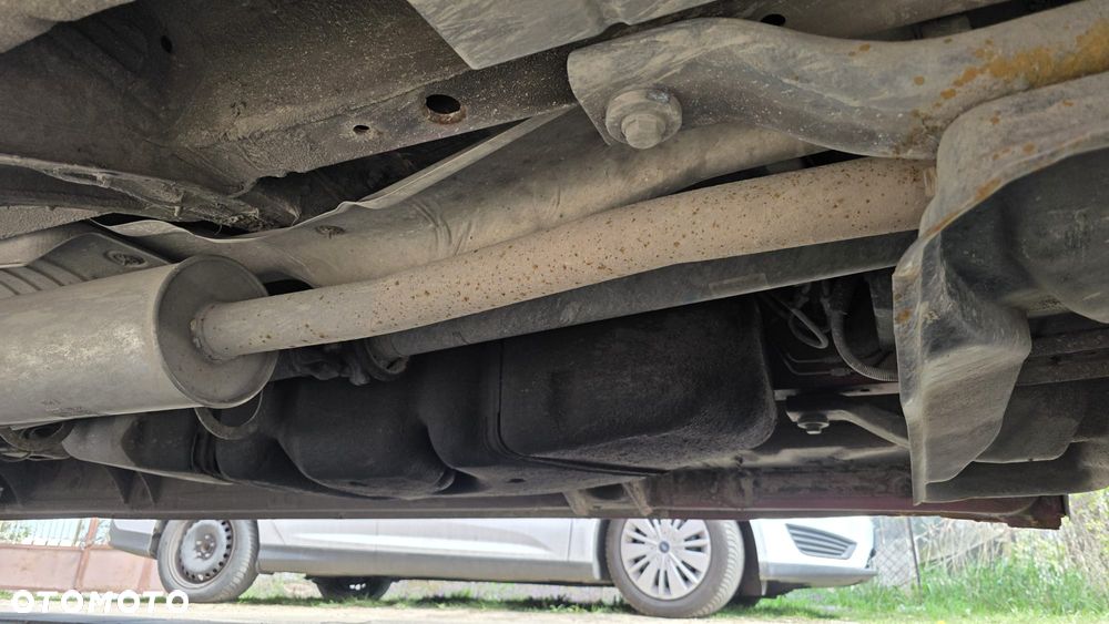 Mercedes-Benz Sprinter - 20