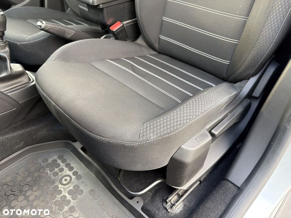 Dacia Duster 1.5 Blue dCi Comfort 4WD EU6d - 14