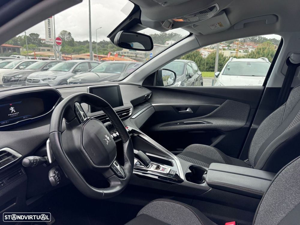 Peugeot 3008 PureTech 130 Stop & Start GPF EAT8 Active - 6