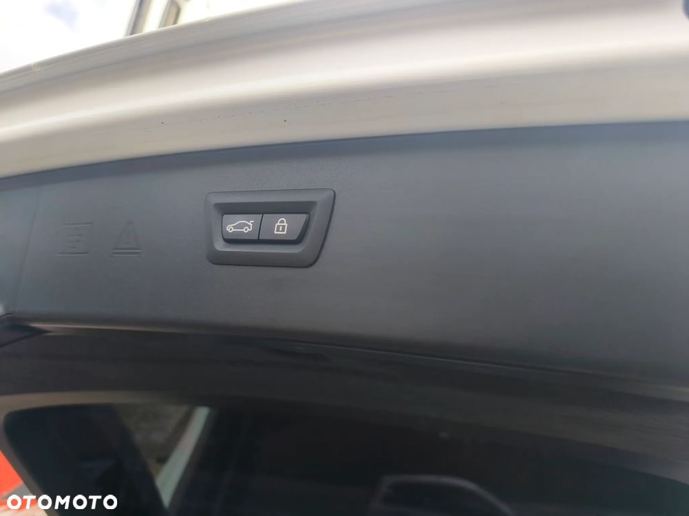 BMW Seria 5 535d Sport-Aut - 26