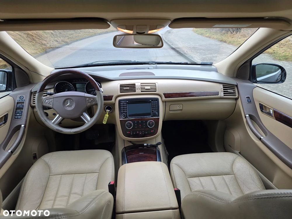 Mercedes-Benz Klasa R 320 CDI L 4-Matic - 18