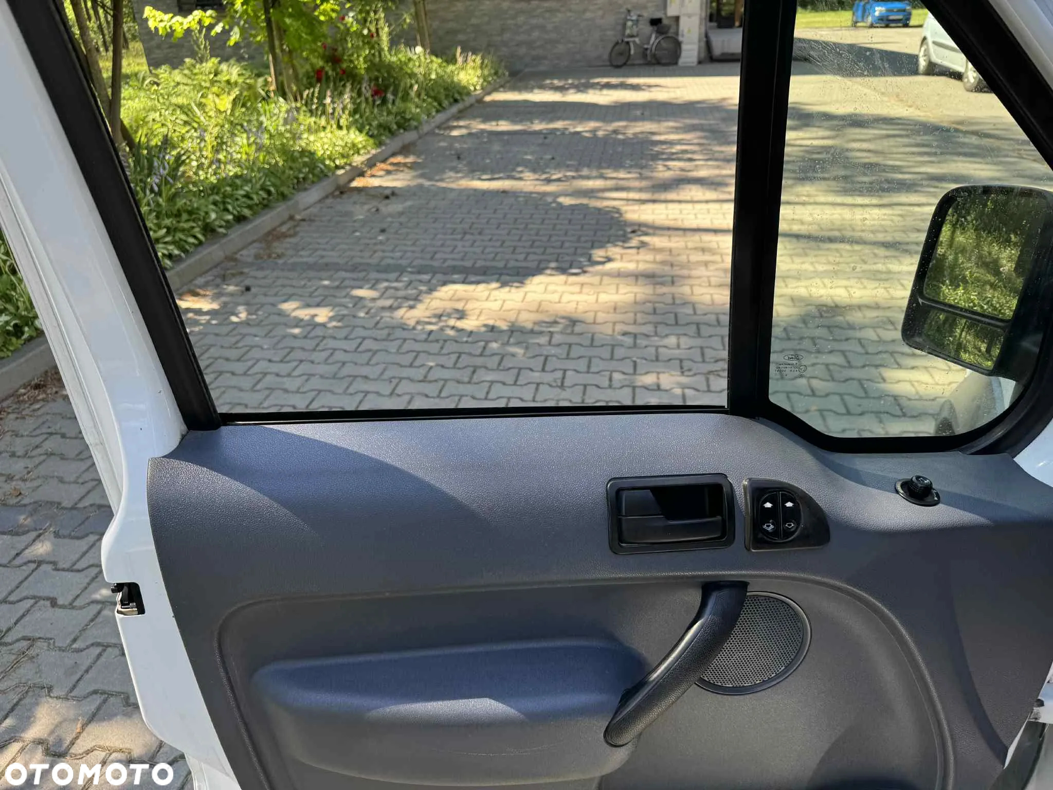 Ford Transit Connect 220 SWB Van - 18