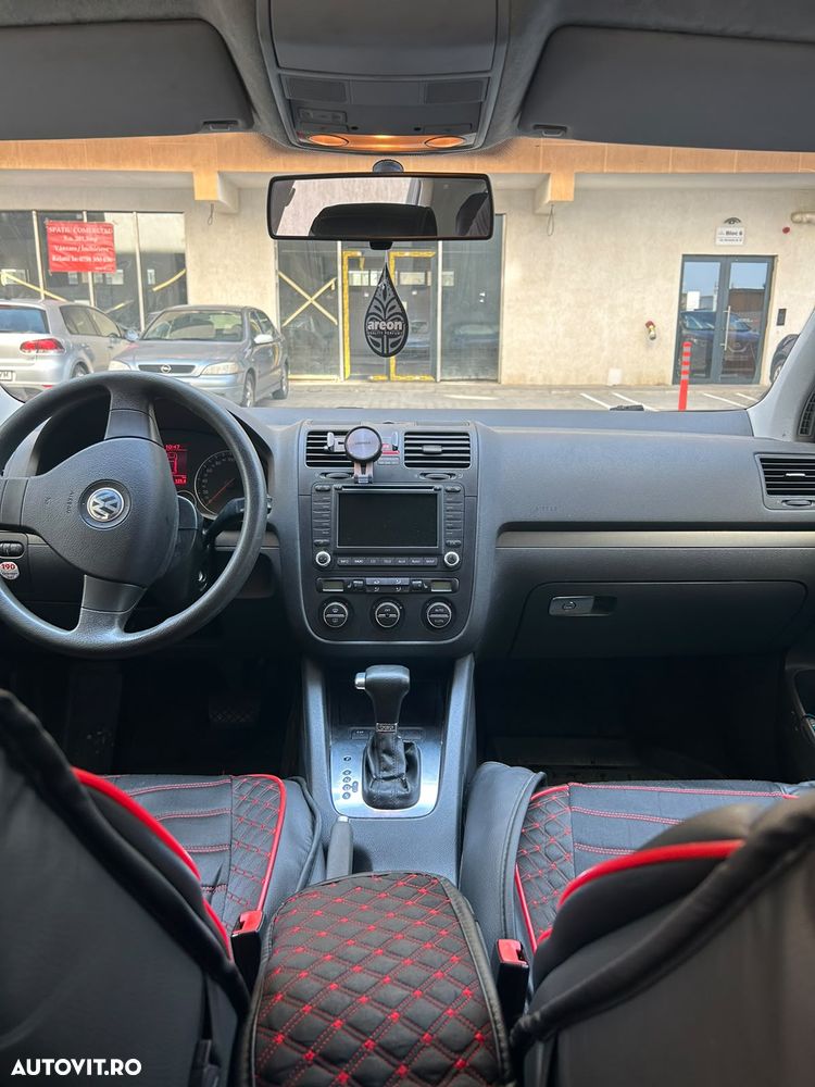 Volkswagen Golf 2.0 TDI DSG Comfortline - 8