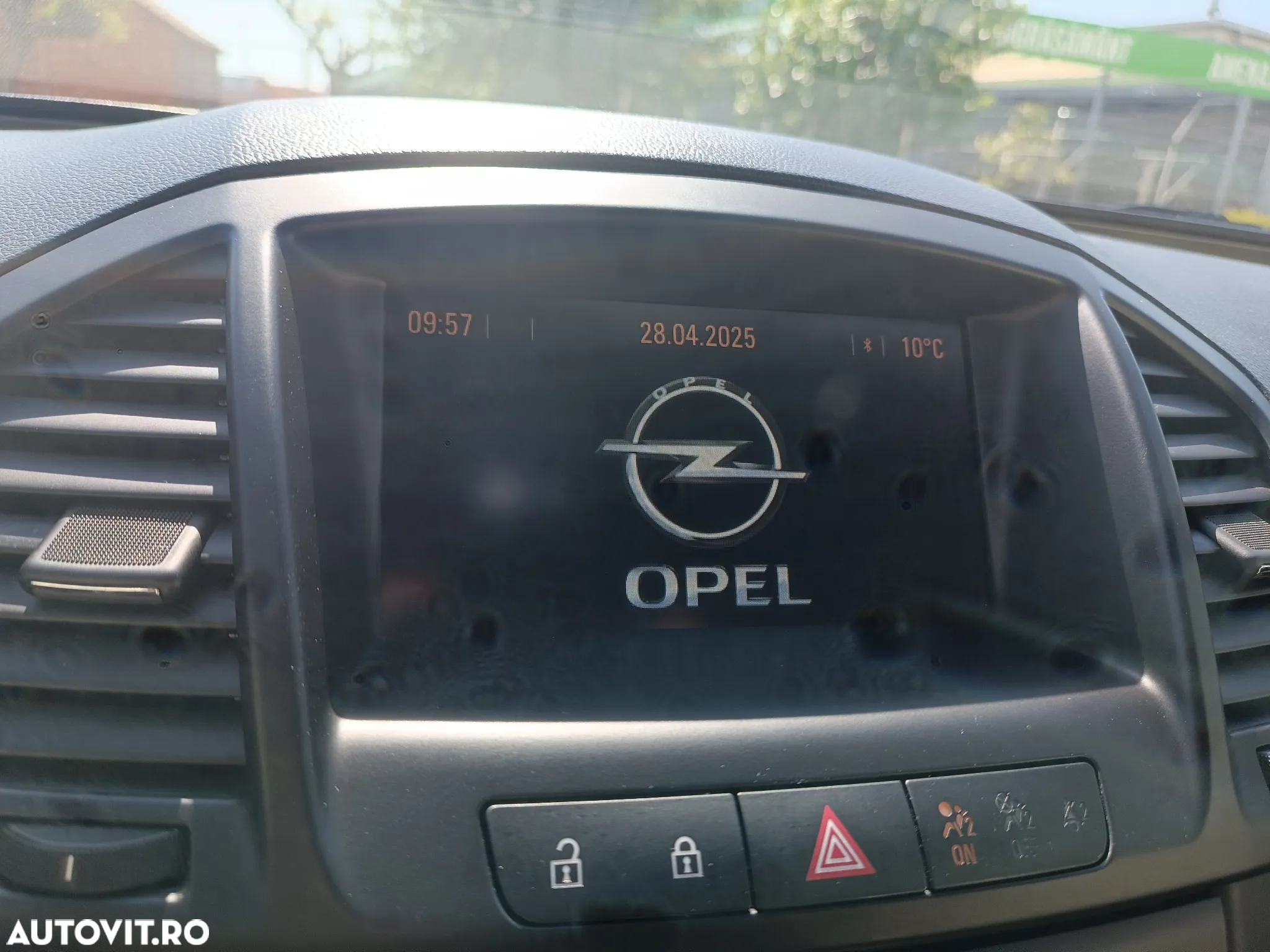 Opel Insignia 2.0 CDTI ecoFLEX Start/Stop Business Innovation - 9