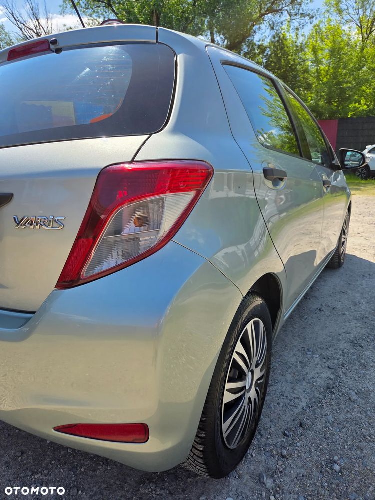 Toyota Yaris 1.0 VVT-i Cool - 9