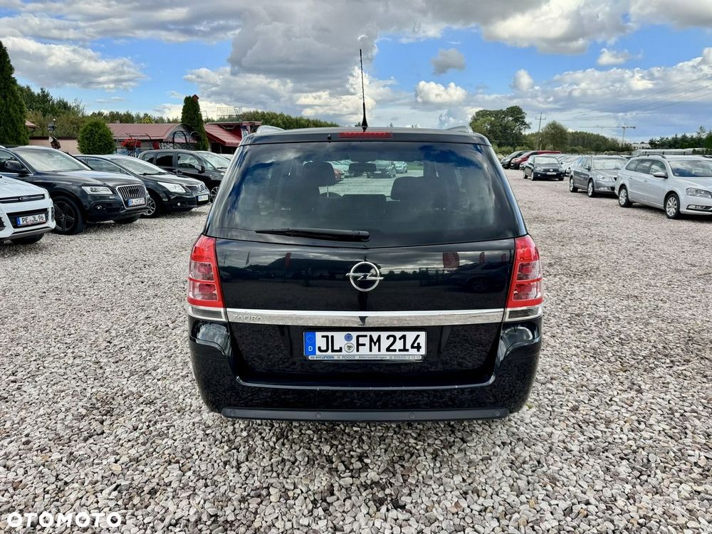 Opel Zafira - 20
