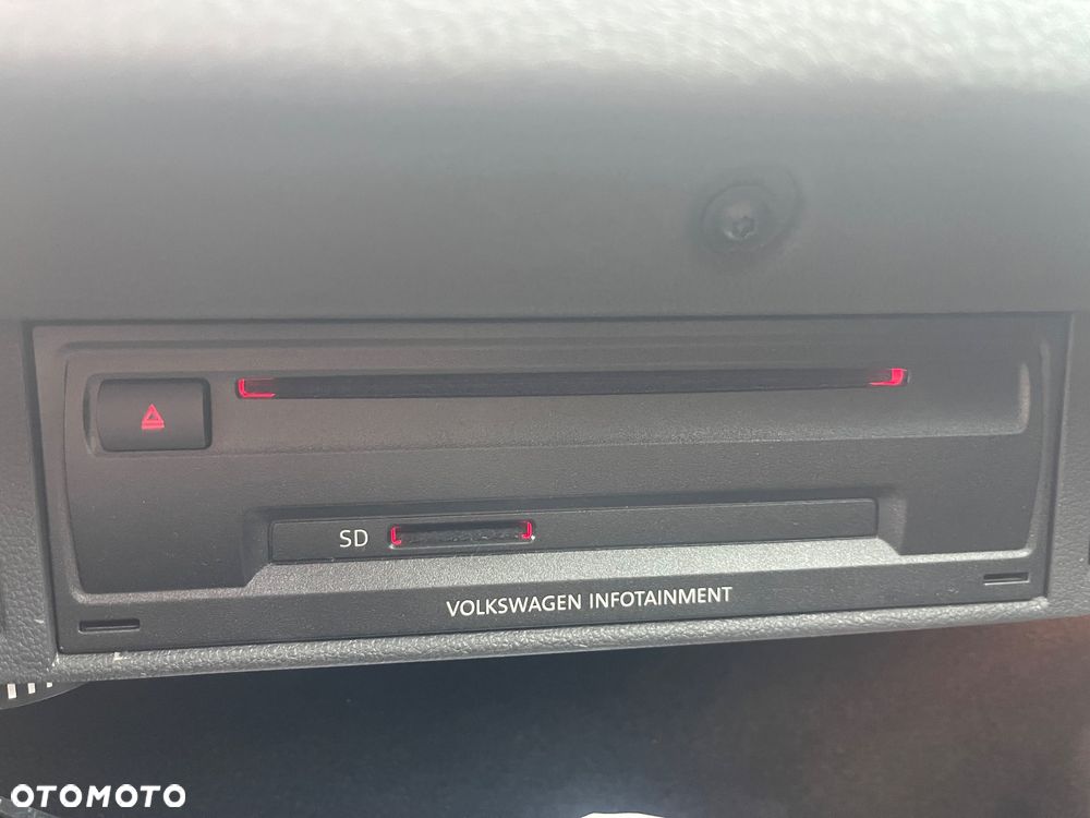 Volkswagen Golf - 21