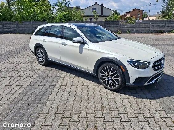 Mercedes-Benz Klasa E 450 4-Matic All-Terrain Exclusive - 16