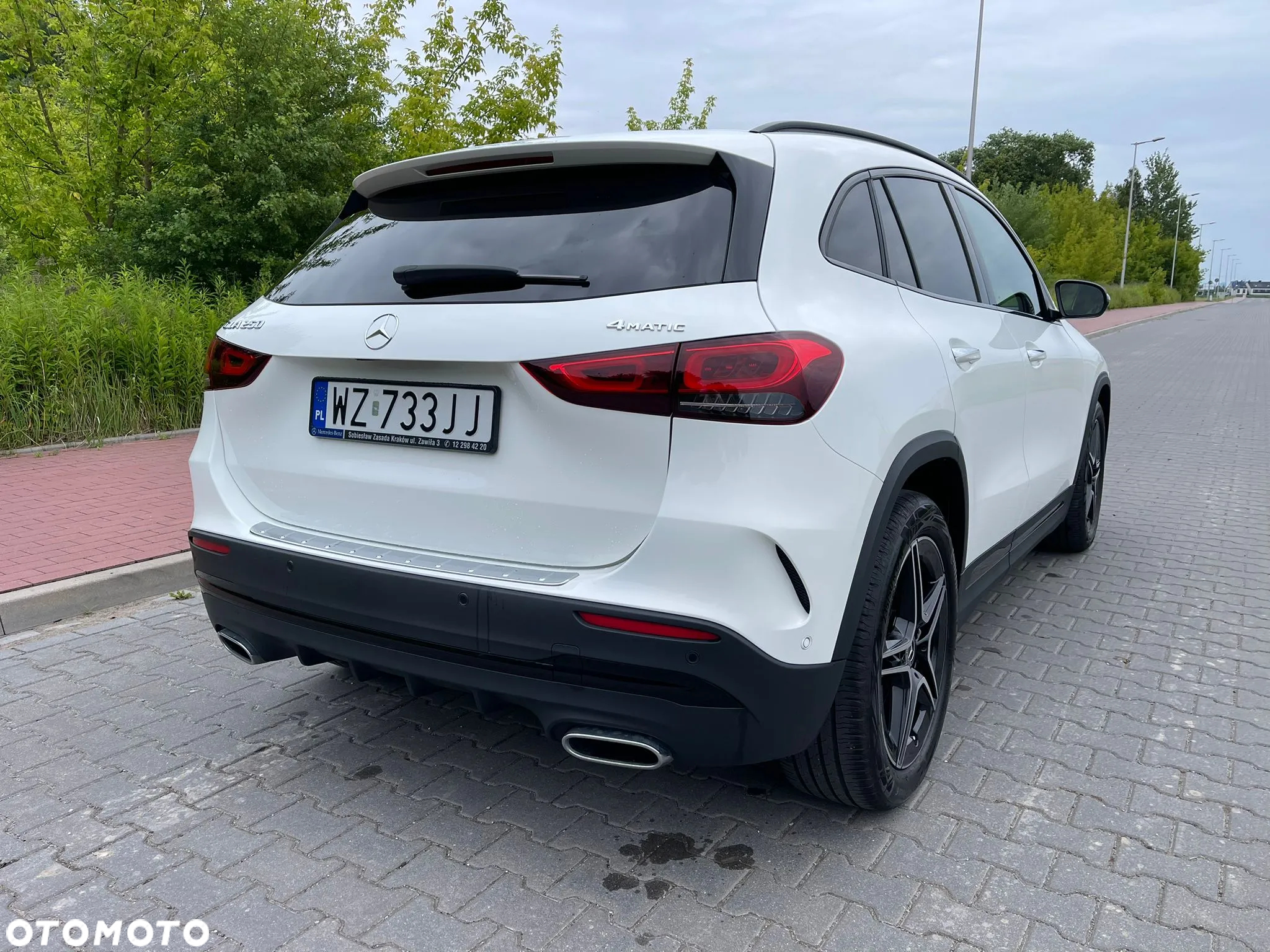 Mercedes-Benz GLA 250 4-Matic AMG Line - 6