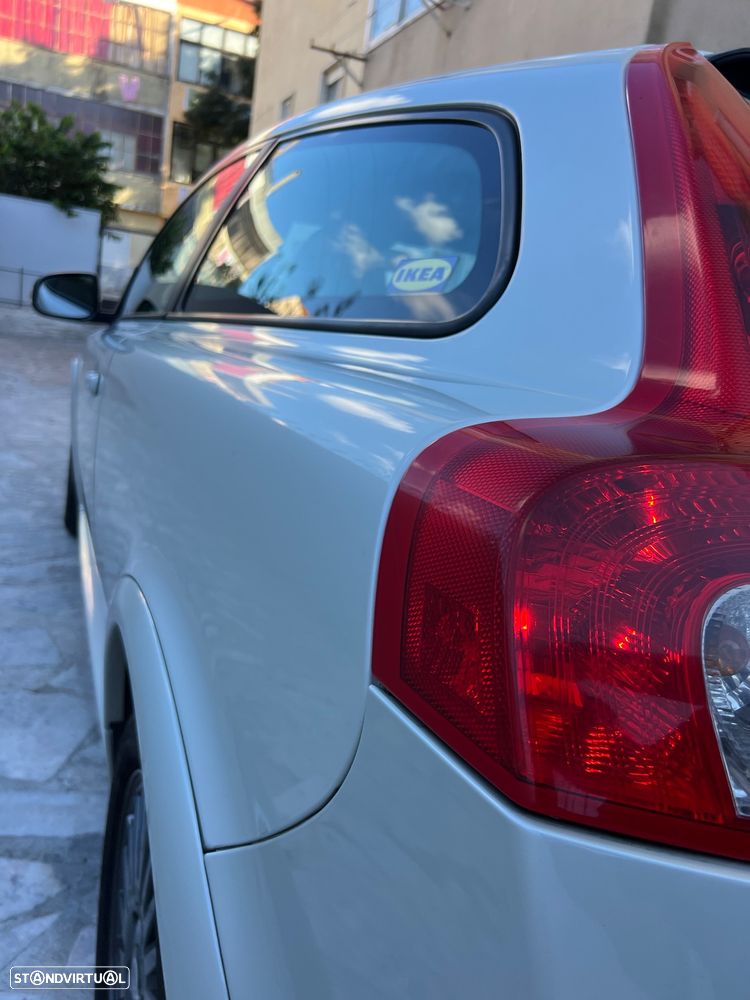 Volvo C30 1.6 D Drive Momentum - 17